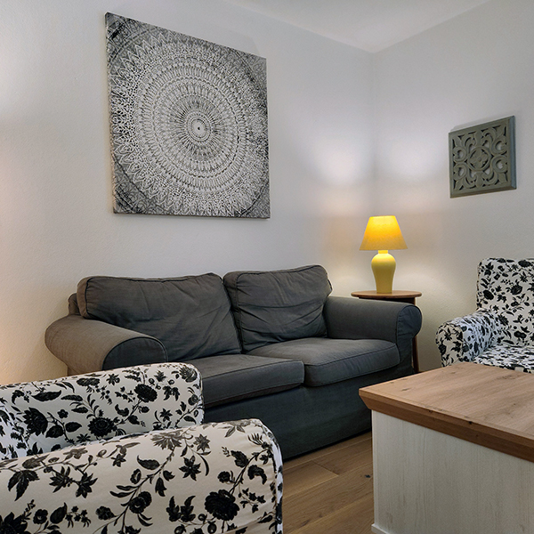 ferienwohnung-appartement-chalet-unterkunft-mietwohnung-ferienwohnung-wannihorn-sport-zentrum-haus-paloma-grächen-graechen,wallis-valais